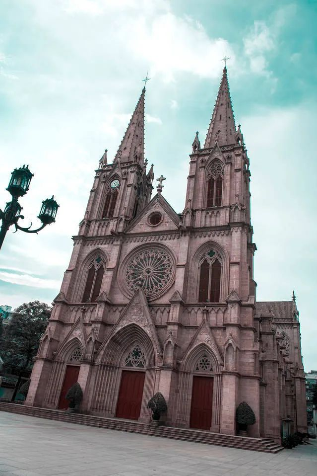 4月27日，农历 三月二十七 星期三，每天一分钟看世界！历史上的今天和生活冷知识-2