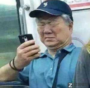 美女扮狗癖，年入600万，太恶臭了！