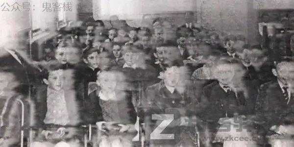 那些恐怖照片背后的故事，现实永远比故事更加荒诞...-4