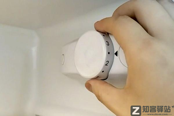 每天一分钟看世界！5月22日，农历 四月二十二星期天，历史上的今天和生活冷知识-2